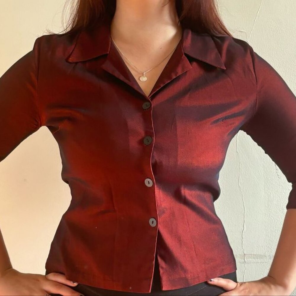 Vintage Metallic Red Button Up Shirt, size M